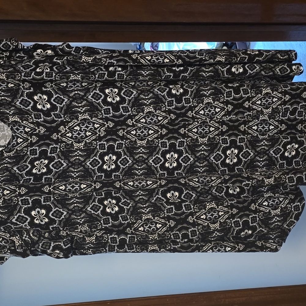Roaman's Gray and Black Floral Tunic